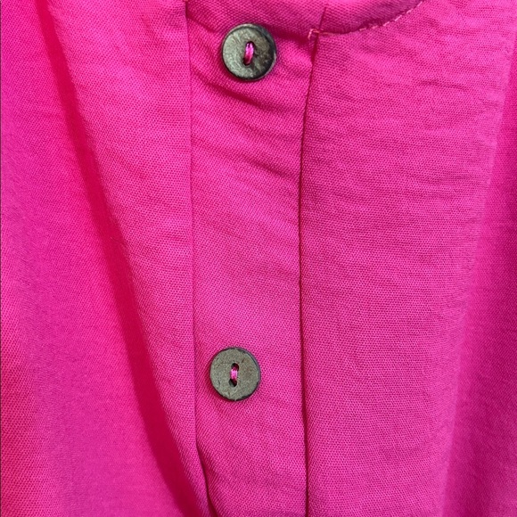 Reborn J Fuchsia Sleeveless Midi Dress - Picture 3 of 4